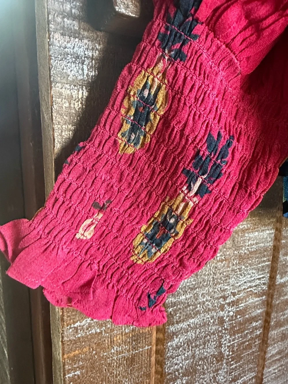 New Farm Rio Long-Sleeve Smocked Blouse size XXS tropical vacation Anthro top - Picture 9 of 13